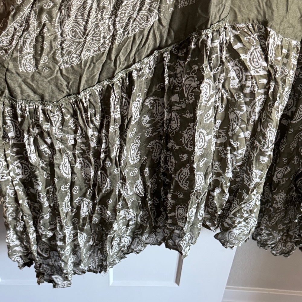 Elegant Green and Gray Long Kimono - Picture 3 of 6